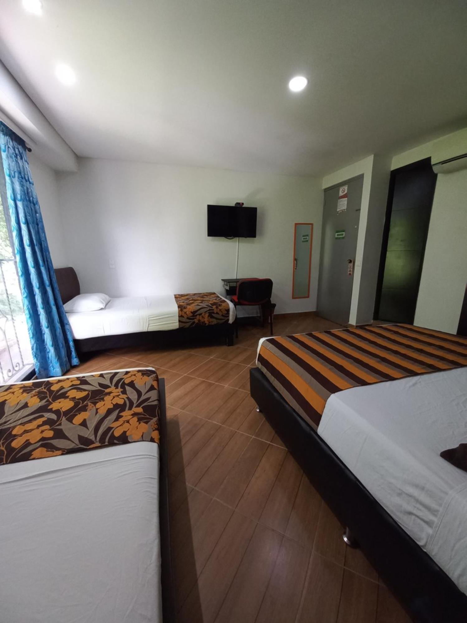 Hotel Quinta Avenida Μεντεγίν Εξωτερικό φωτογραφία
